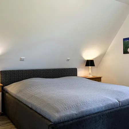 Am Mariannenweg Reethaus 16b *