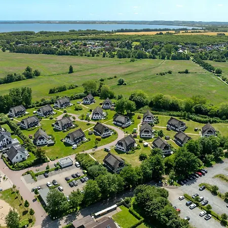 Am Mariannenweg Reethaus 16b * Tarnewitz